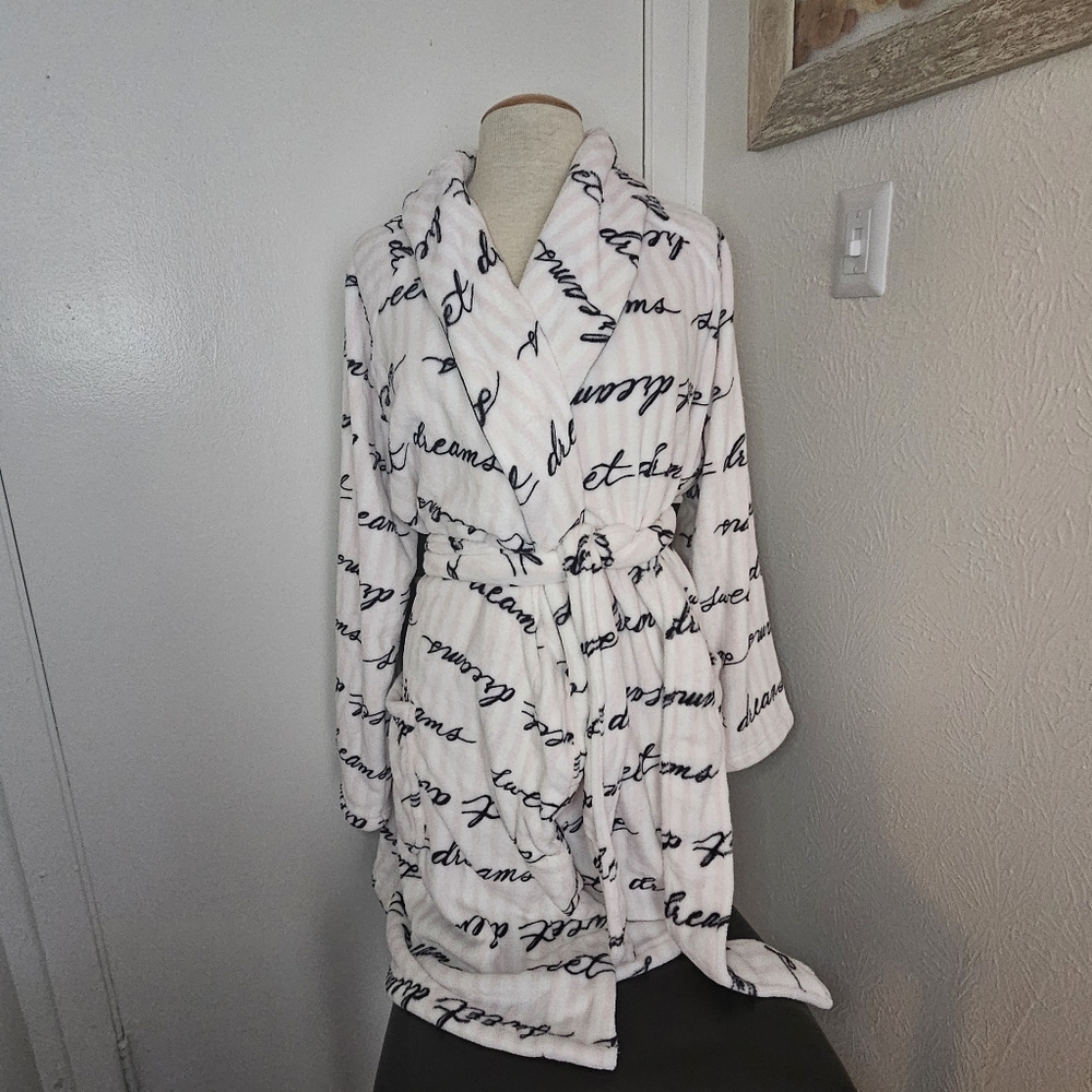 VICTORIA'S SECRET Sweet Dreams Super Soft Bath Robe Pink Women M/L BNWT $50